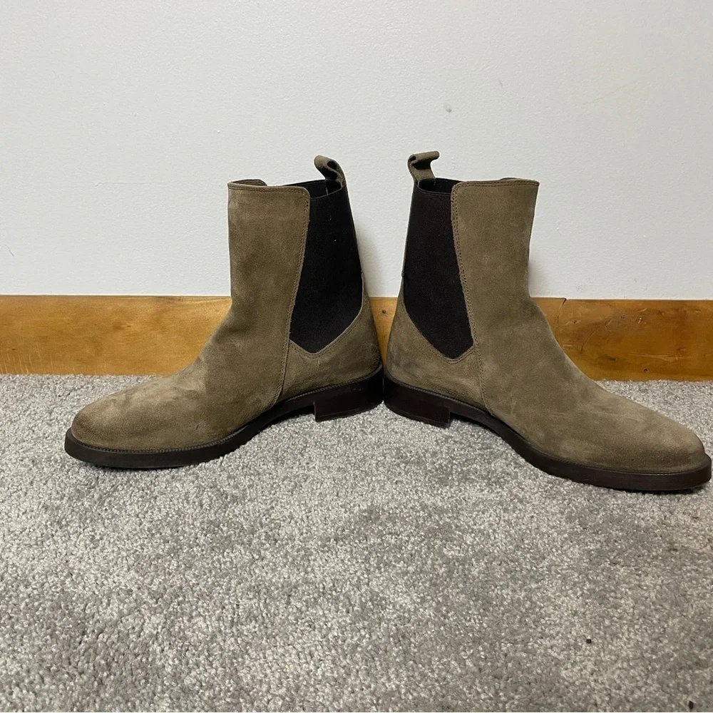Emanuele Crasto Tan/taupe Chelsea Boots Women’s size EU 39/US 8-8.5‎